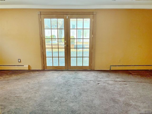 3186 Grand Avenue, Baldwin Harbor, NY 11510