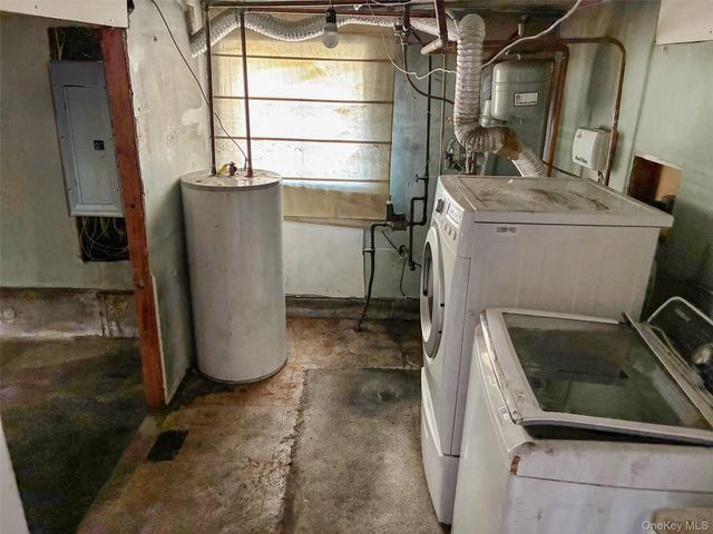 3186 Grand Avenue, Baldwin Harbor, NY 11510