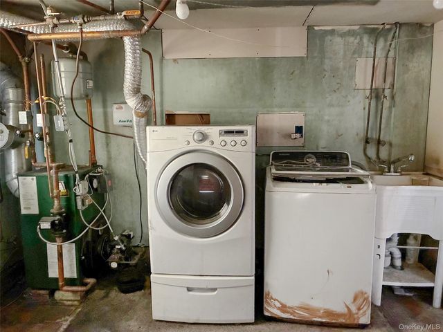 3186 Grand Avenue, Baldwin Harbor, NY 11510