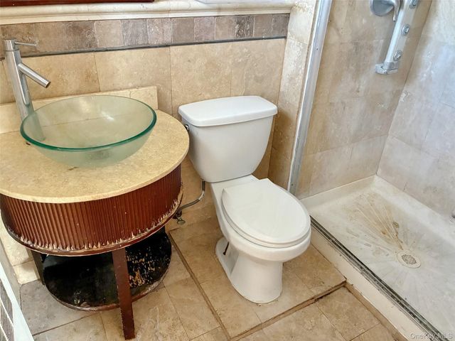 3186 Grand Avenue, Baldwin Harbor, NY 11510