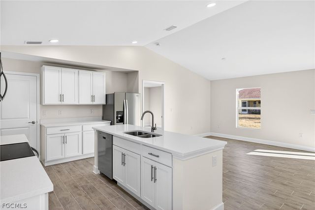 1110 NW 19th ST, Cape Coral, FL 33993