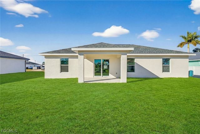1110 NW 19th ST, Cape Coral, FL 33993