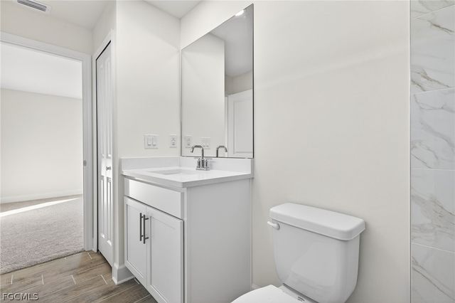 1110 NW 19th ST, Cape Coral, FL 33993