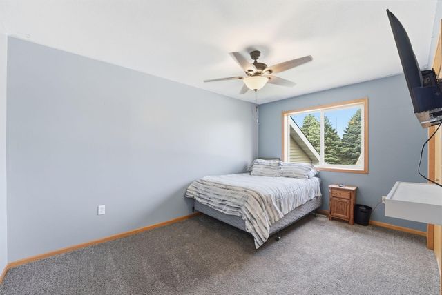 26173 Goodview Avenue, Wyoming, MN 55092