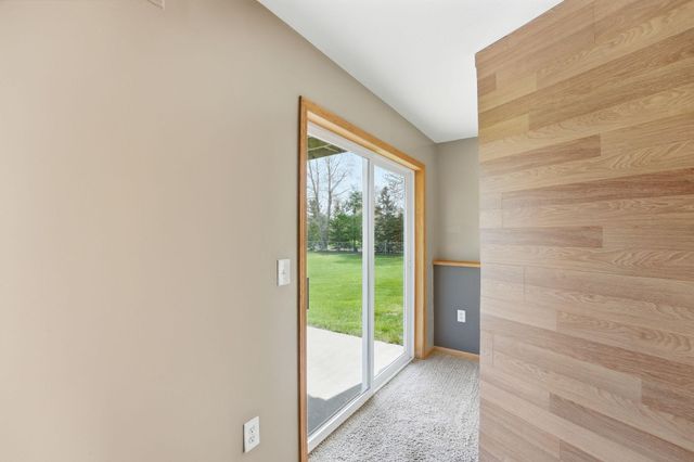 26173 Goodview Avenue, Wyoming, MN 55092
