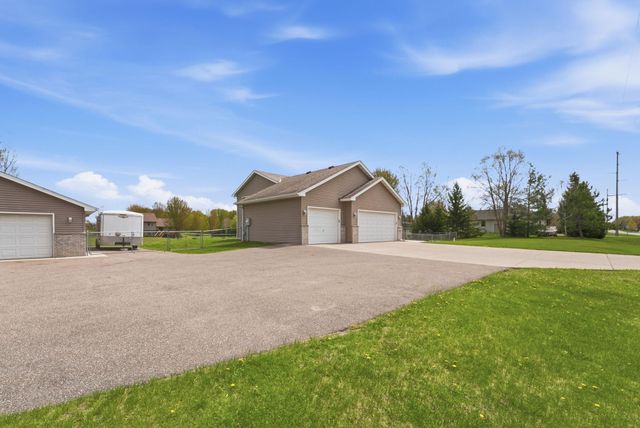 26173 Goodview Avenue, Wyoming, MN 55092