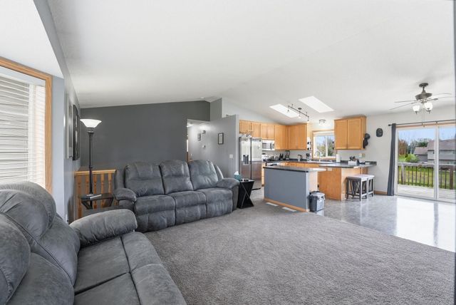 26173 Goodview Avenue, Wyoming, MN 55092