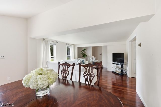 8 Morris Tpke, Randolph Twp., NJ 07869