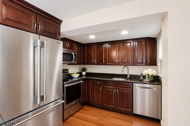 8 Morris Tpke, Randolph Twp., NJ 07869