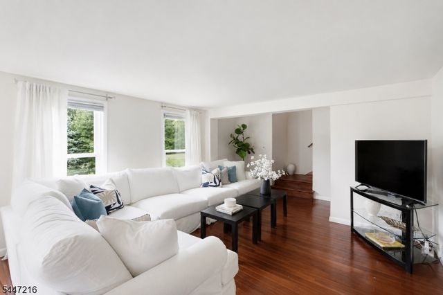8 Morris Tpke, Randolph Twp., NJ 07869