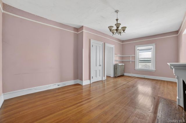 354 Palisade Avenue, Yonkers, NY 10703