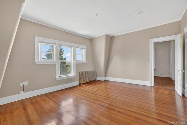 354 Palisade Avenue, Yonkers, NY 10703