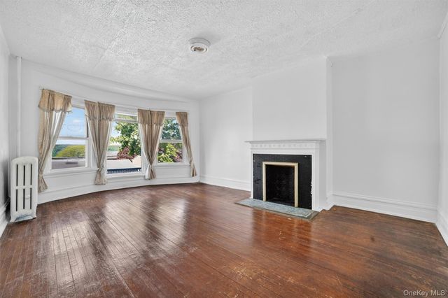 354 Palisade Avenue, Yonkers, NY 10703