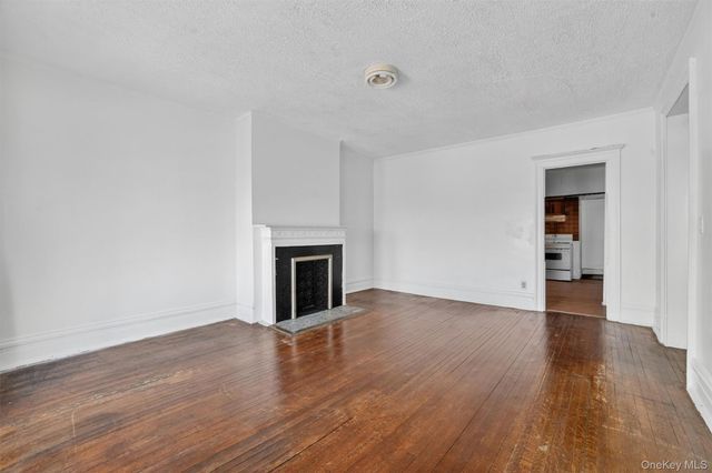 354 Palisade Avenue, Yonkers, NY 10703