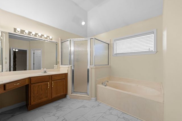 6767 BEAGLE RUN LN, Bartlett, TN 38135