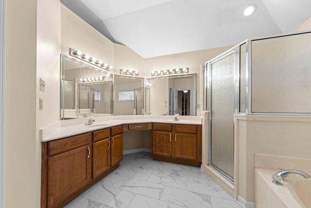 6767 BEAGLE RUN LN, Bartlett, TN 38135