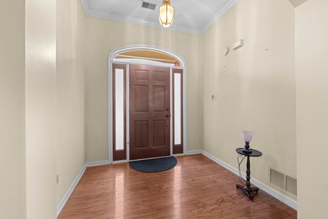 6767 BEAGLE RUN LN, Bartlett, TN 38135