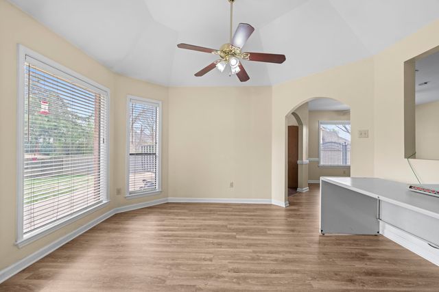 6767 BEAGLE RUN LN, Bartlett, TN 38135