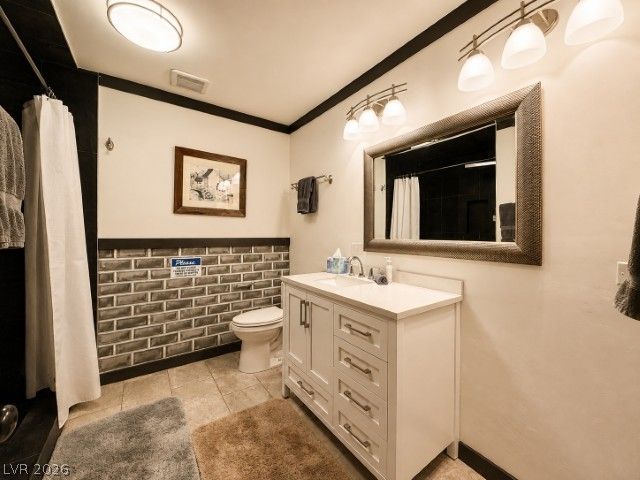 2929 El Camino Road, Las Vegas, NV 89146