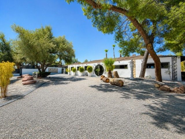 2929 El Camino Road, Las Vegas, NV 89146