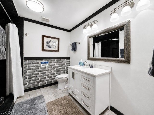 2929 El Camino Road, Las Vegas, NV 89146