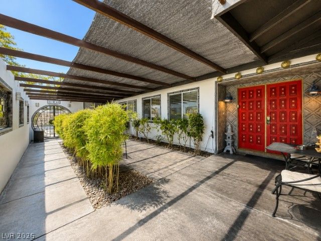 2929 El Camino Road, Las Vegas, NV 89146