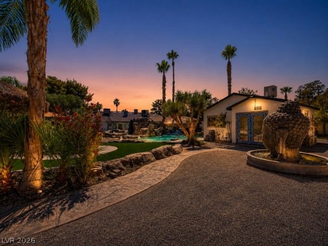 2929 El Camino Road, Las Vegas, NV 89146