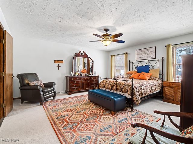 8538 Wedgewood Court, Olmsted Twp, OH 44138