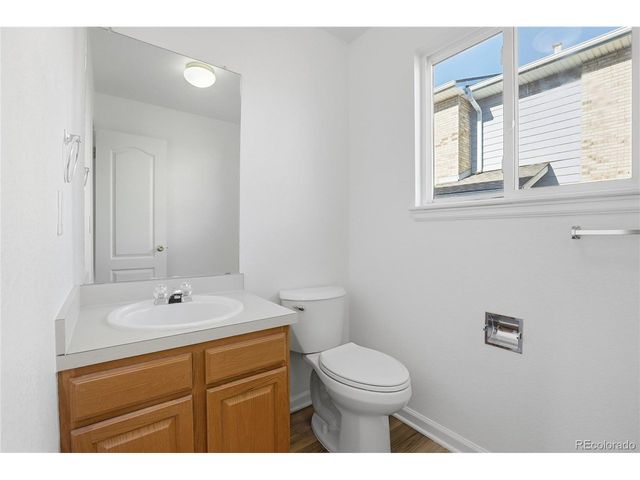 3736 S Inca St, Englewood, CO 80110