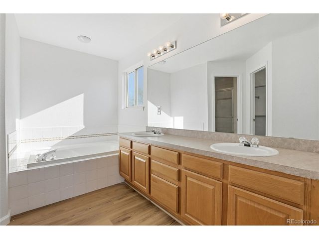 3736 S Inca St, Englewood, CO 80110