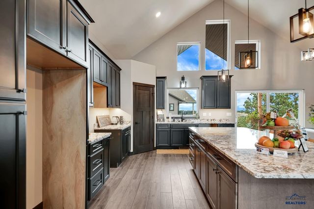 4736 ANDEAN CT, Rapid City, SD 57702