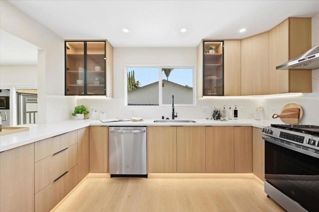 40249 San Sebastian Place, Fremont, CA 94539