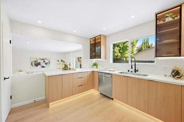 40249 San Sebastian Place, Fremont, CA 94539