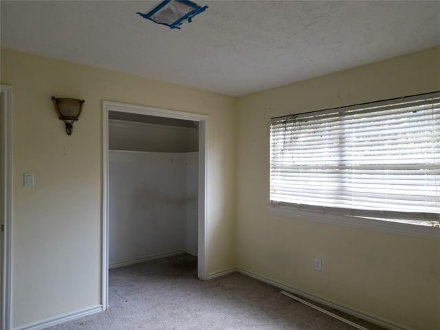 614 Pine Circle, Pasadena, TX 77586