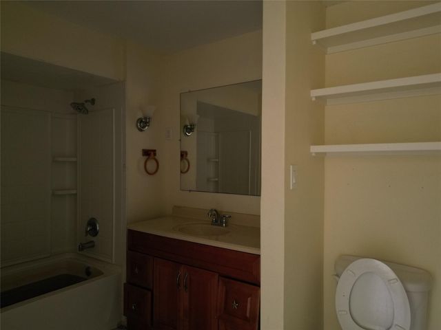 614 Pine Circle, Pasadena, TX 77586