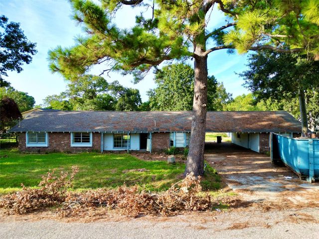 614 Pine Circle, Pasadena, TX 77586