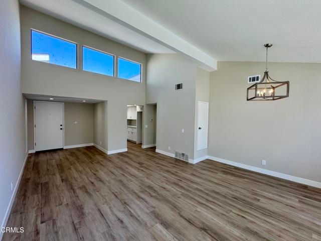 5222 Longfellow Way, Oxnard, CA 93033