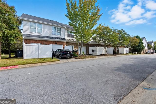 2818 Village Trc, East Point, GA 30344