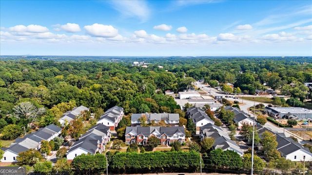 2818 Village Trc, East Point, GA 30344