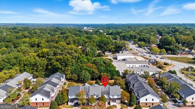 2818 Village Trc, East Point, GA 30344