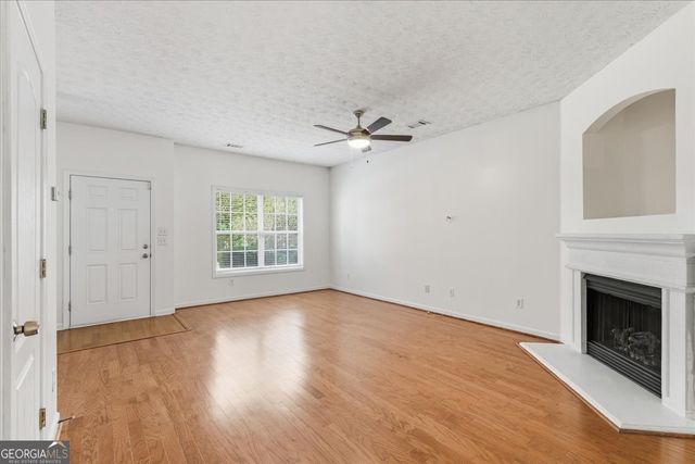 2818 Village Trc, East Point, GA 30344