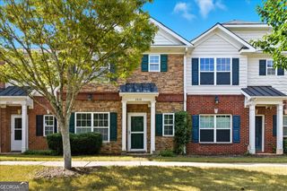 2818 Village Trc, East Point, GA 30344