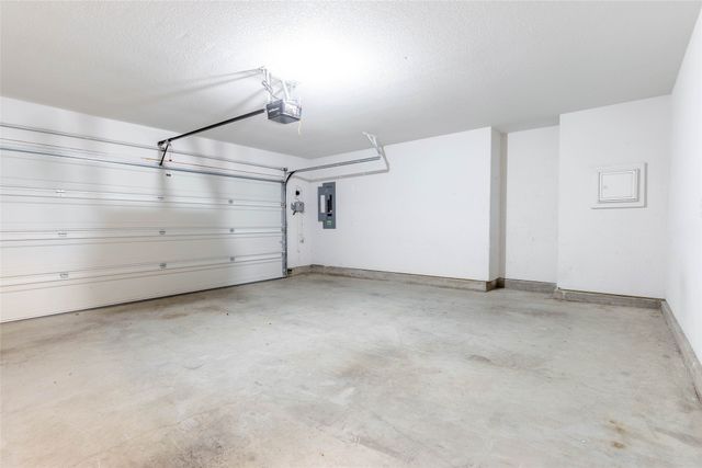 824 Parkside Drive, Argyle, TX 76226