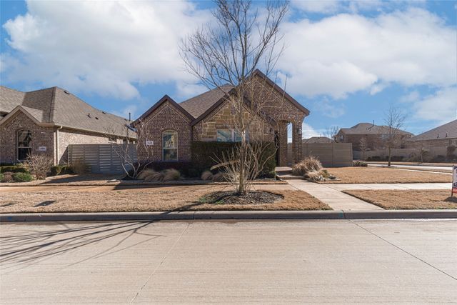 824 Parkside Drive, Argyle, TX 76226