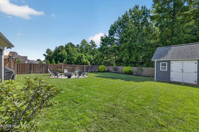 8531 Old Forest Drive NE, Leland, NC 28451