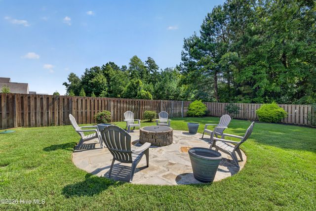 8531 Old Forest Drive NE, Leland, NC 28451