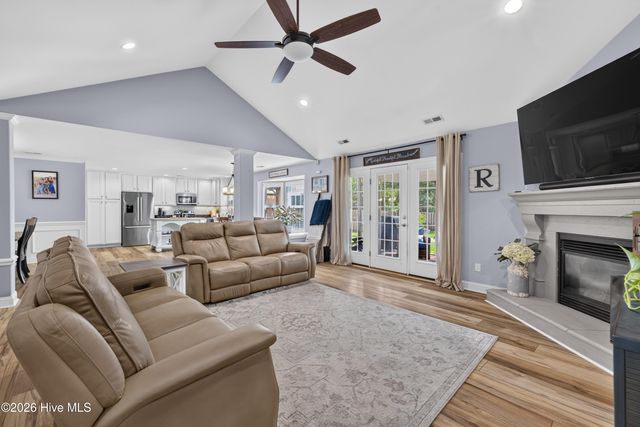 8531 Old Forest Drive NE, Leland, NC 28451