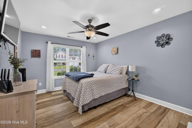 8531 Old Forest Drive NE, Leland, NC 28451