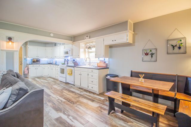 1603 E Reppto Street, Brownfield, TX 79316