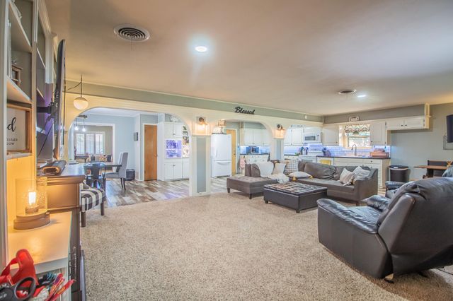 1603 E Reppto Street, Brownfield, TX 79316